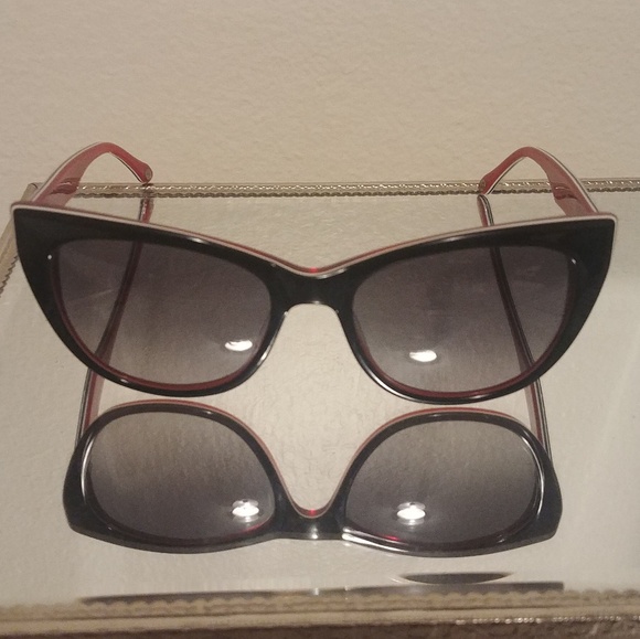 Lulu Guinness Cat Eye Sunglasses - Picture 2 of 7